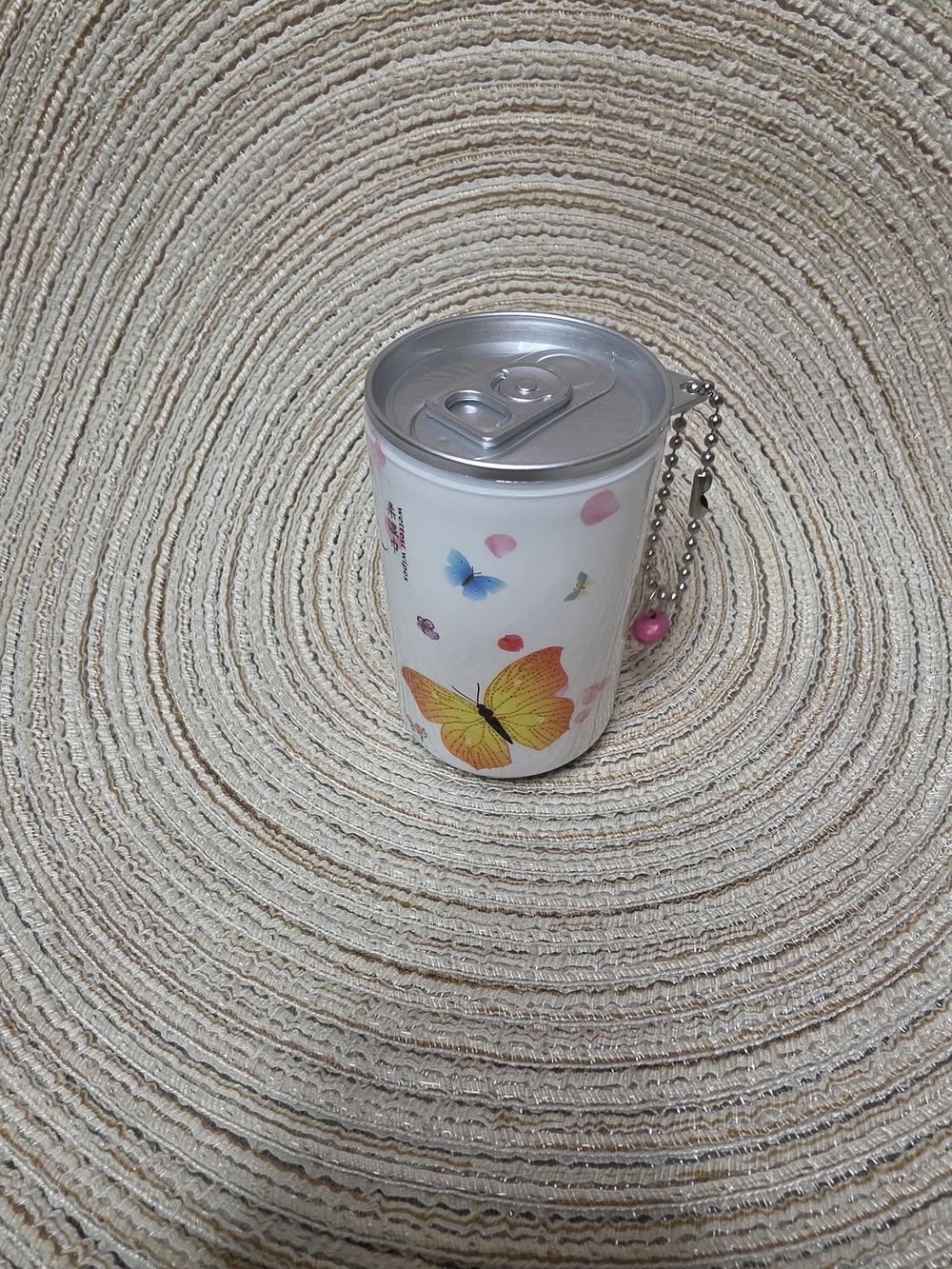 New Cute Vintage Butterfly Mini Soda Can Hand Wipes Keychain - Aesthetic Floral